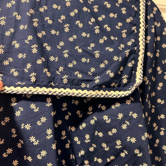 Doen Navy Floral Blouse - Picture 4 of 13